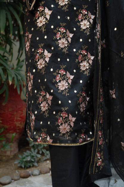 FESTIVE FORMAL EMBROIDERED SUIT