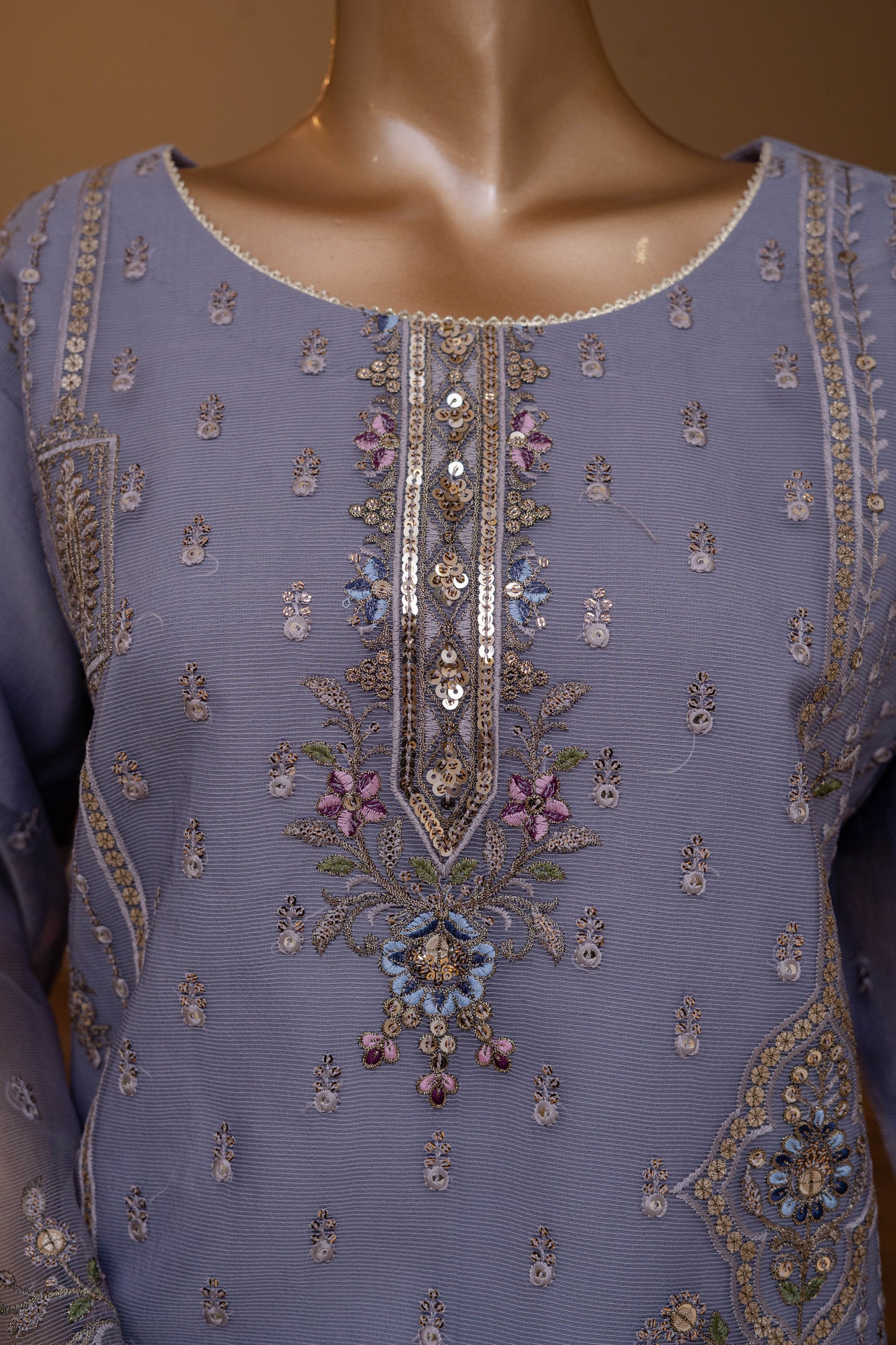 LUXURY FORMAL EMBROIDERED SUIT